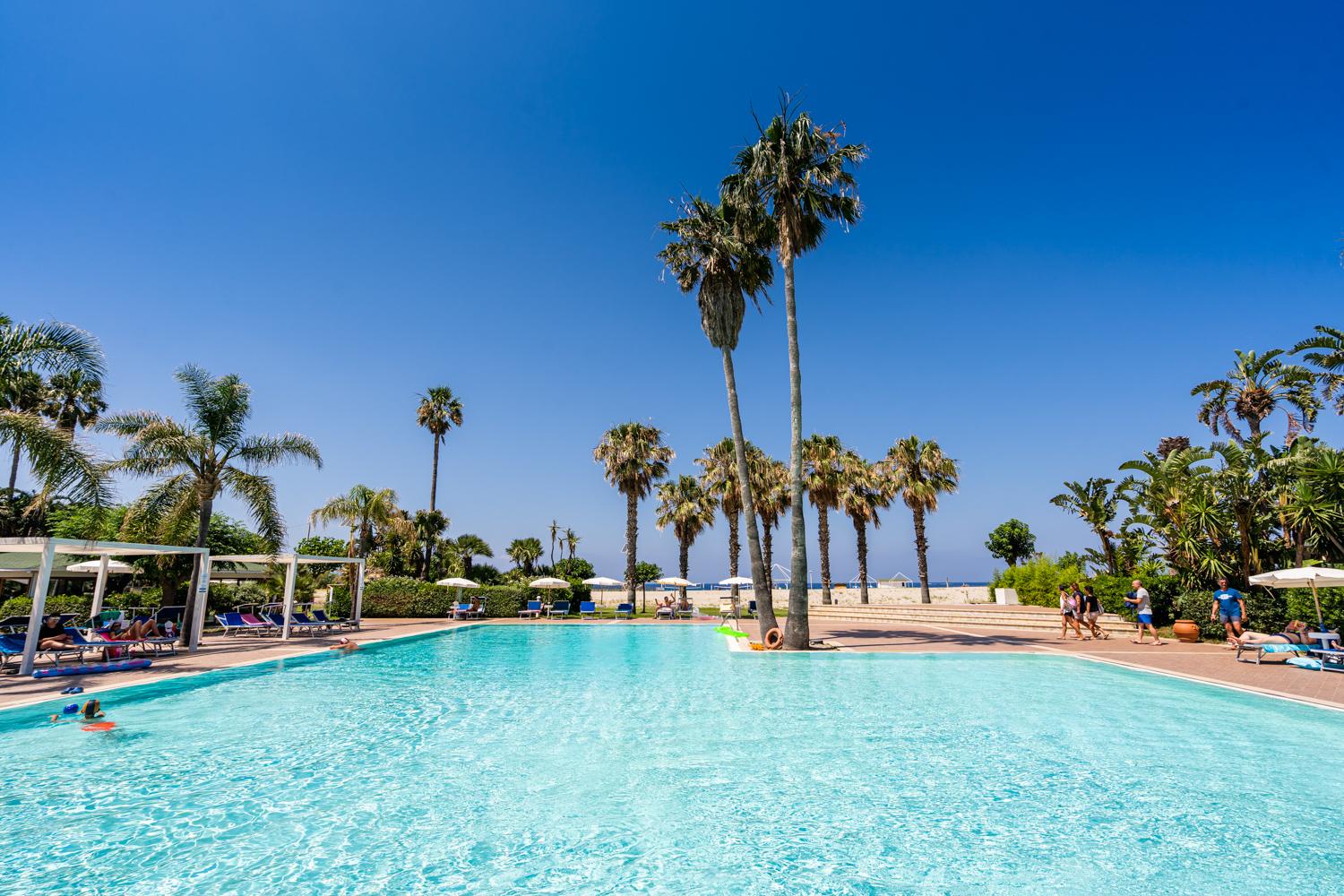 Le Dune Beach Club Messina Exteriör bild