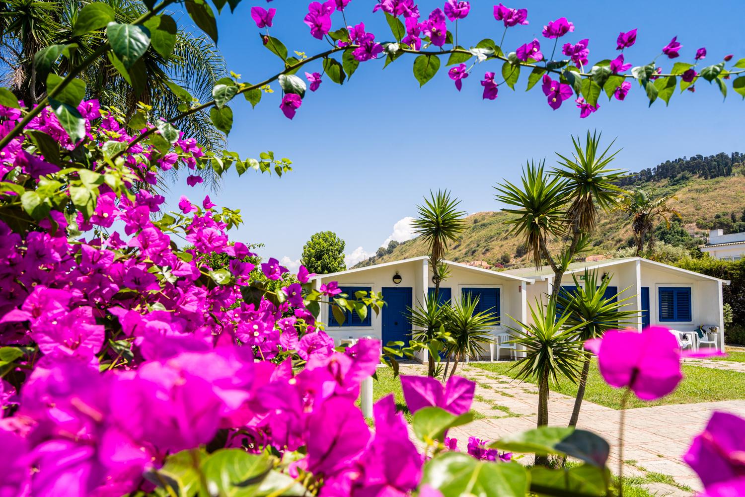 Le Dune Beach Club Messina Exteriör bild