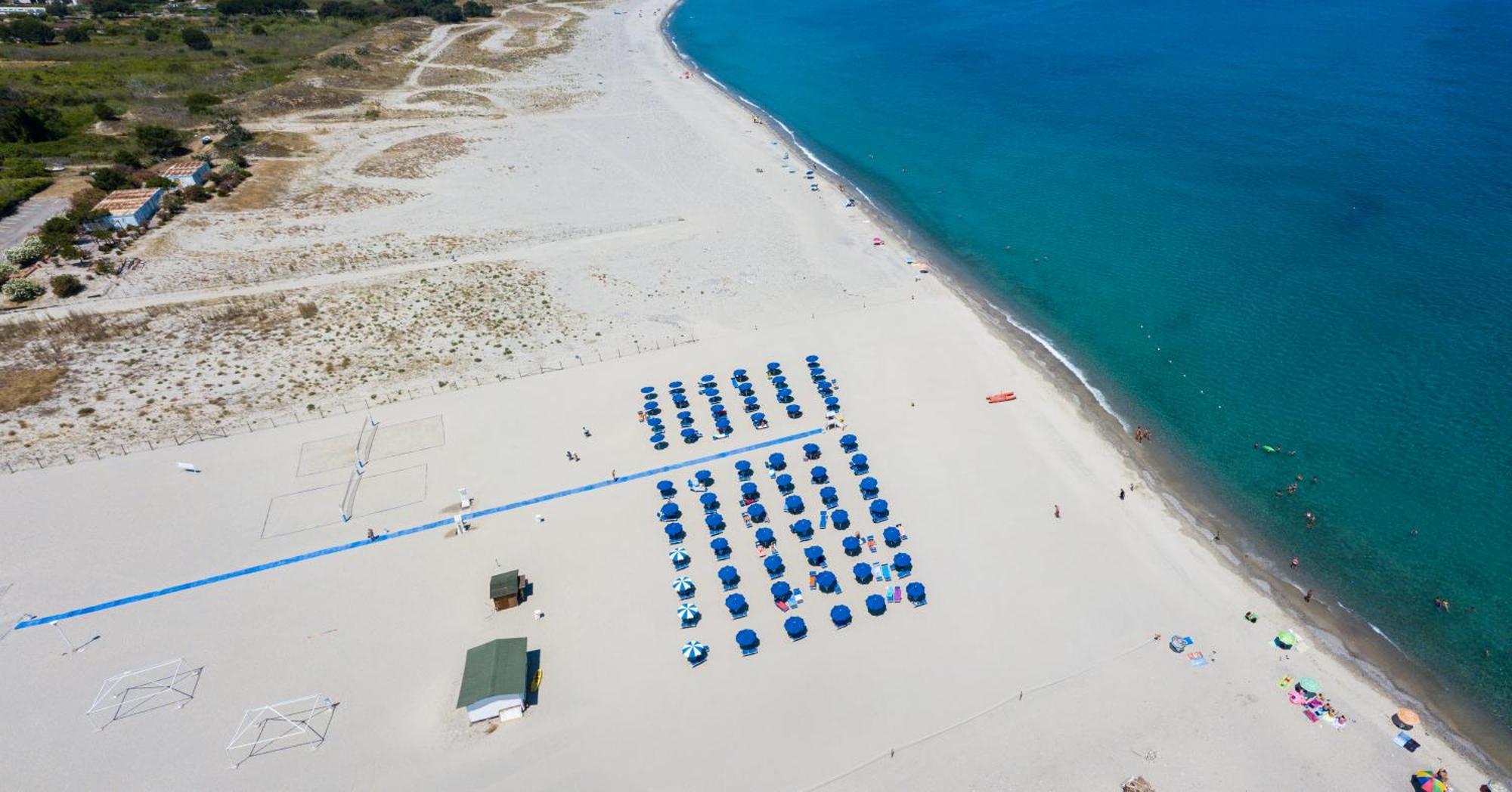Le Dune Beach Club Messina Exteriör bild